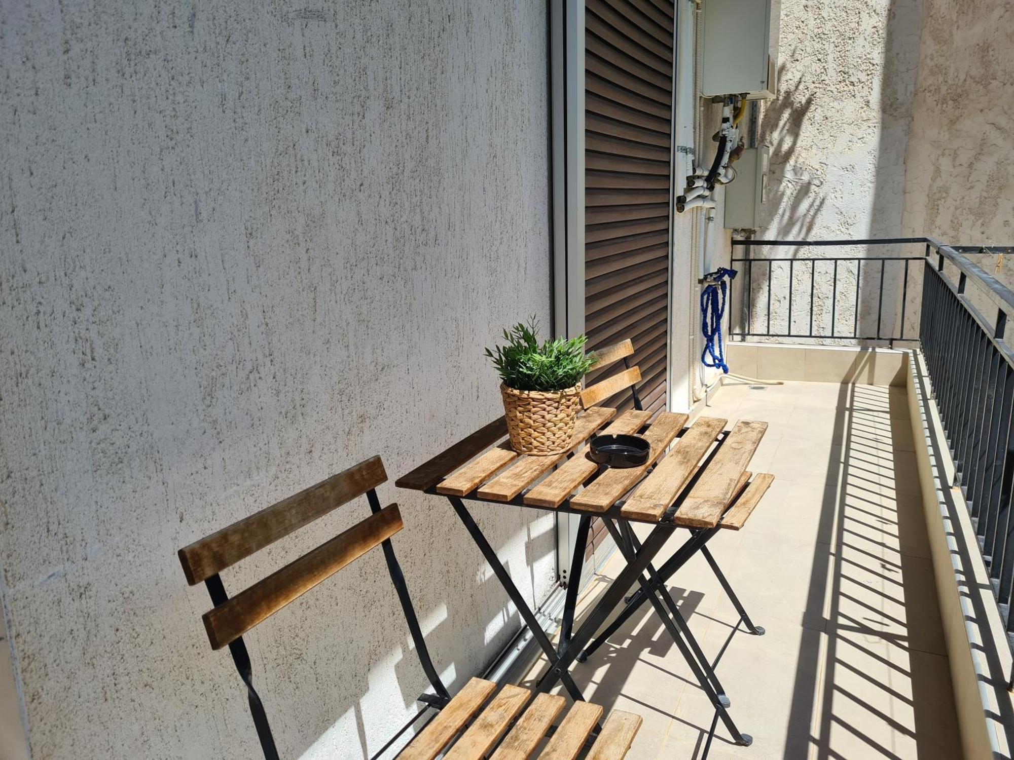 Apartment In The Heart Of The City 3 Larissa Exterior photo